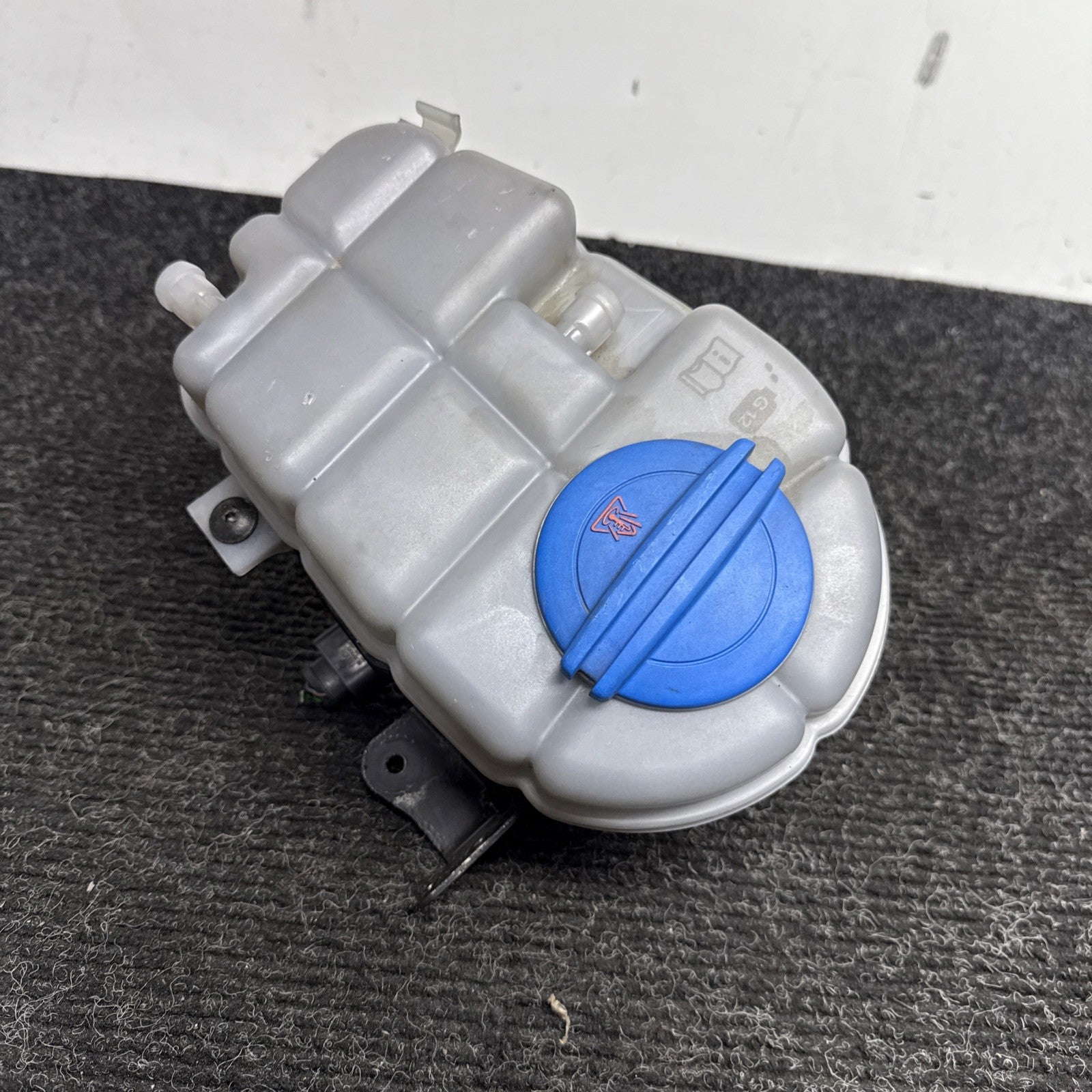 ☑️ 2012-2018 AUDI A6 RADIATOR COOLANT OVERFLOW RESERVOIR EXPANSION TANK OEM