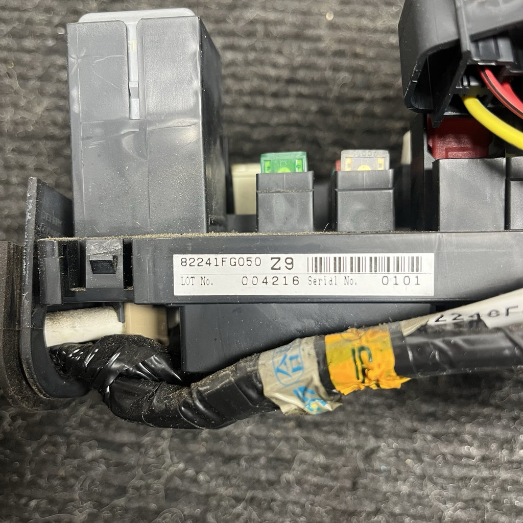 ☑️ 2008-2014 Subaru Impreza WRX STI Engine Bay Fuse Box Relay Box OEM 82241FG050