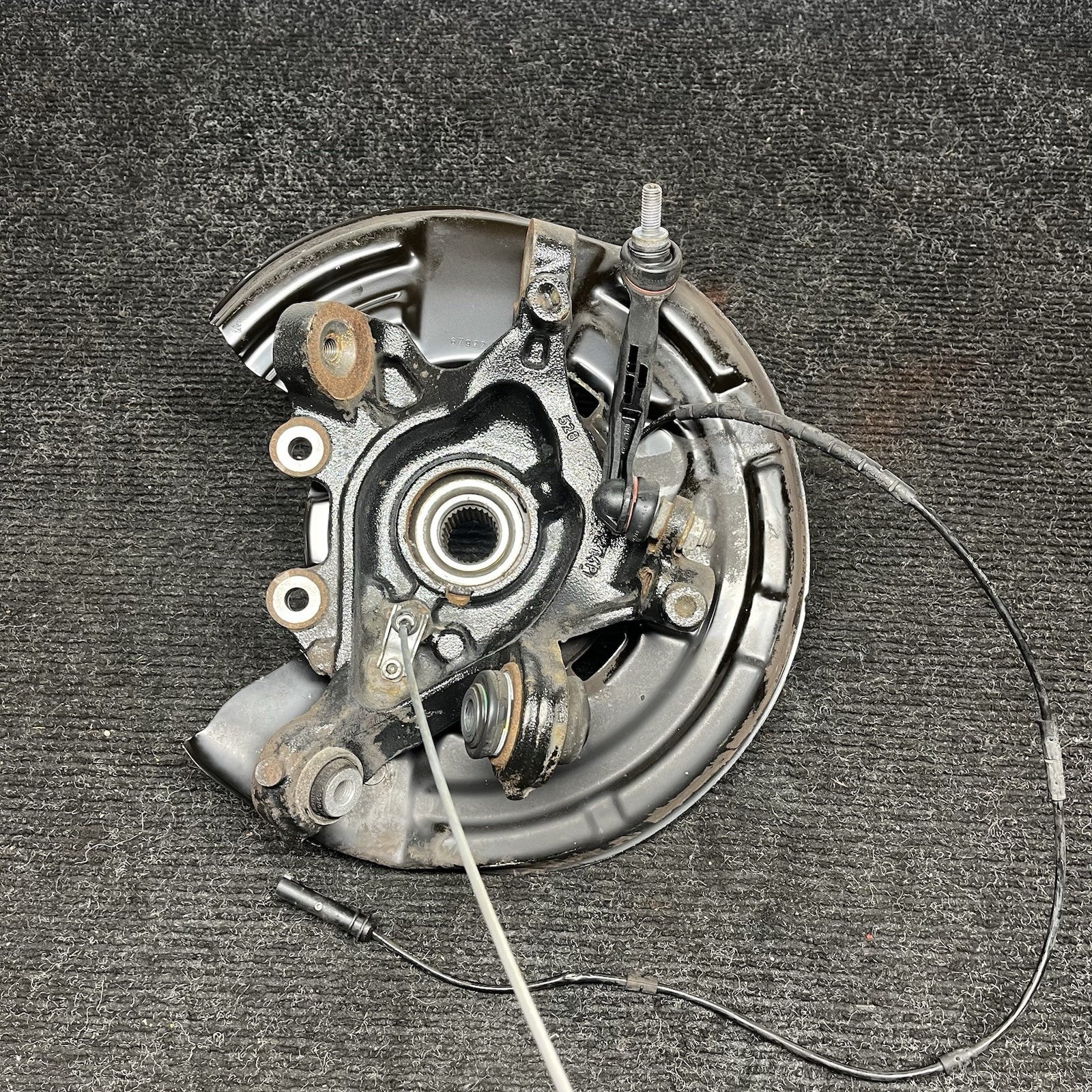 ☑️ 14-21 BMW 228i 230i M235i M240i F22 REAR RIGHT PASSENGER SPINDLE KNUCKLE HUB