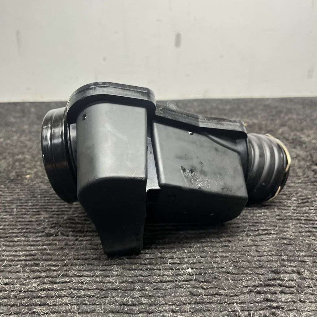 ☑️17-20 OEM BMW F22 F30 F33 F36 B46 Air Intake Cleaner Resonator Tube Pipe Inlet