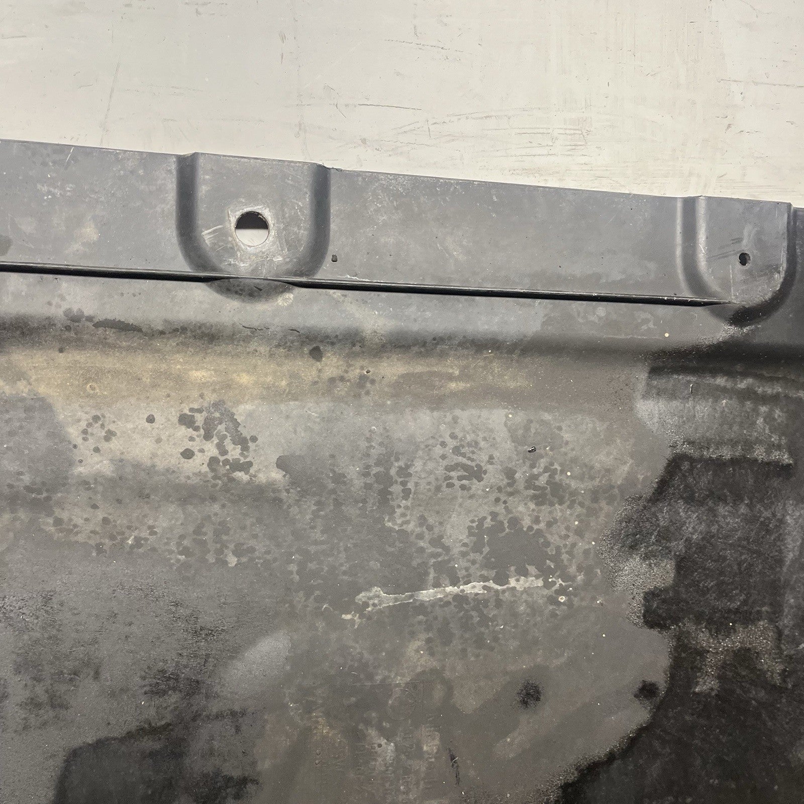 ☑️ 07-13 BMW 328i 335i Rear Underfloor Splash Shield Guard Cover Liner Tray OEM
