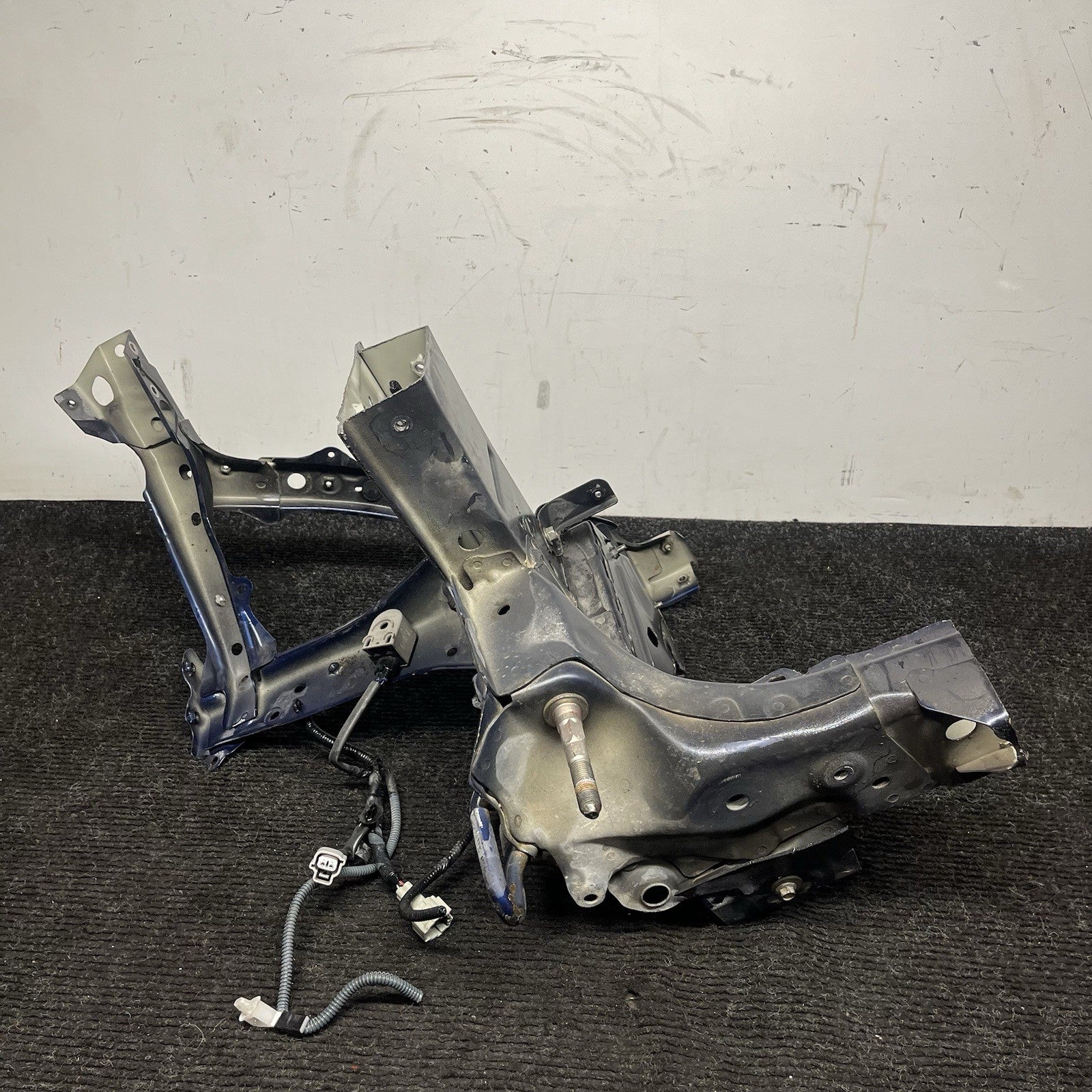☑️ 13-20 Scion FRS BRZ 86 Front Left LH Driver Frame Rail Support OEM Cut