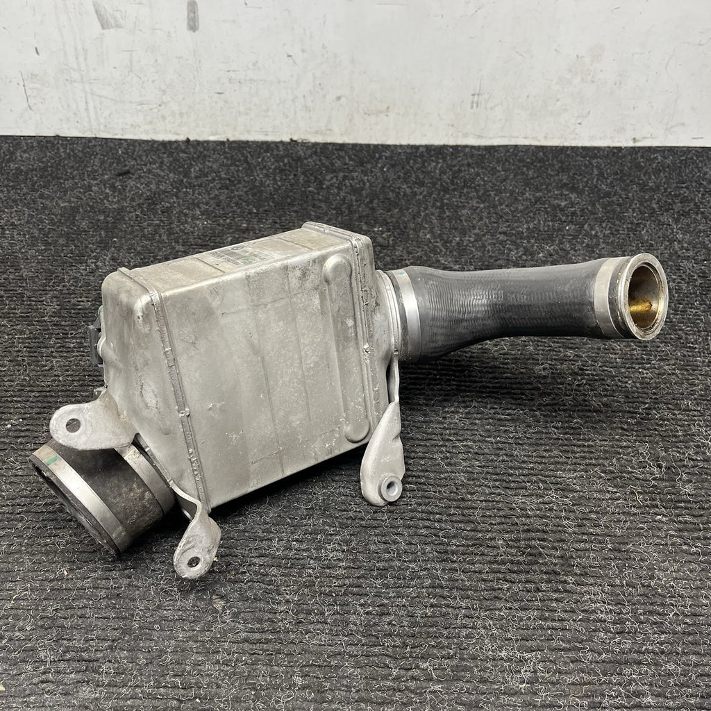 ☑️ OEM BMW F12 F06 F10 F02 550 650 N63 4.4L Engine Turbocharger Intercooler SET