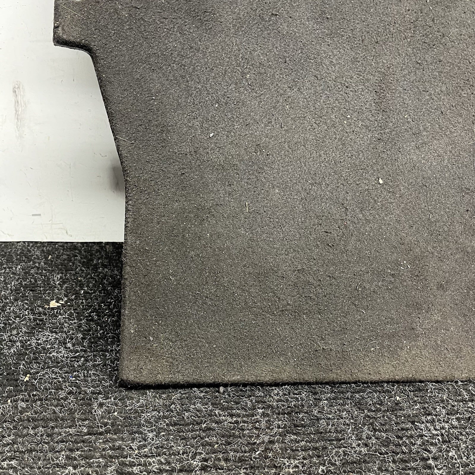 ☑️ 98-06 Bmw E46 3 Series Rear Trunk Luggage Compartment Carpet Mat Liner OEM