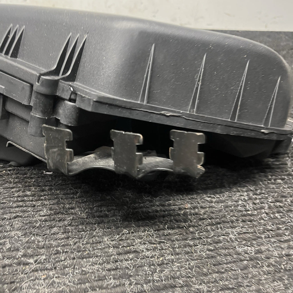 ☑️ 11-17 BMW X3 F25 F10 3.0L Engine Air Intake Filter Housing Box OEM 7583725