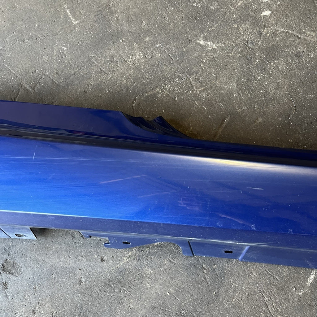 ☑️ 07-13 OEM BMW E92 E93 328 335 Passenger Side Skirt Rocker Panel Lemans Blue