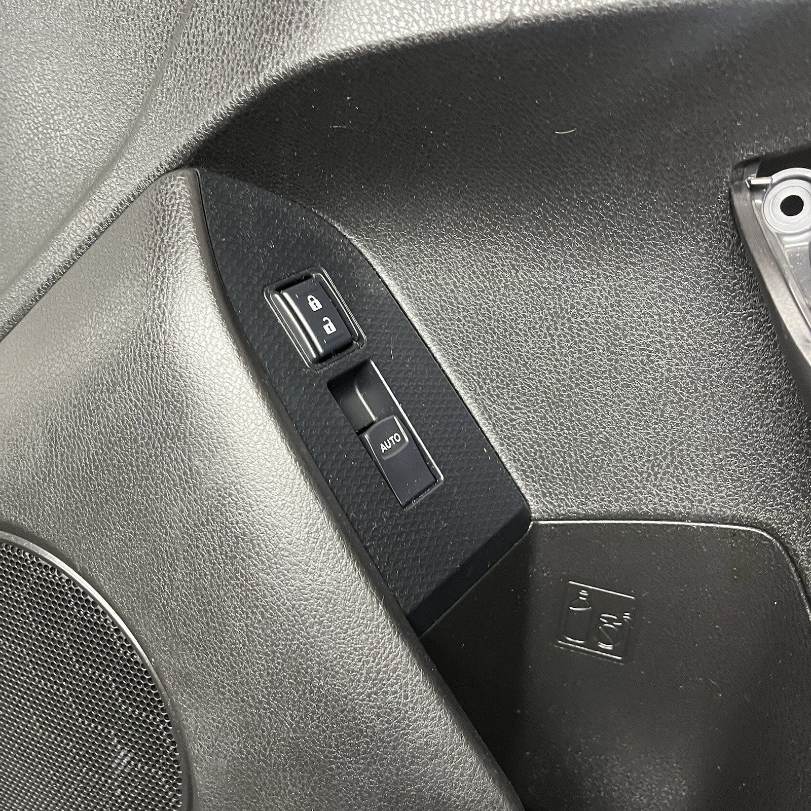 ☑️ 2013-2017 Subaru BRZ FRS Right Passen Side Interior 10 Series Door Panel OEM