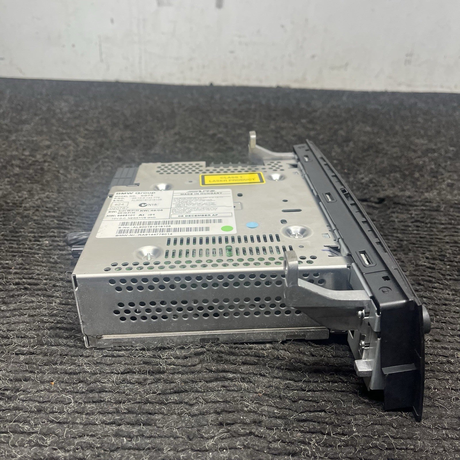 ☑️ BMW E88 E82 E90 E92 E93 E84 1/3 Series Professional Radio Stereo CD OEM NOTE