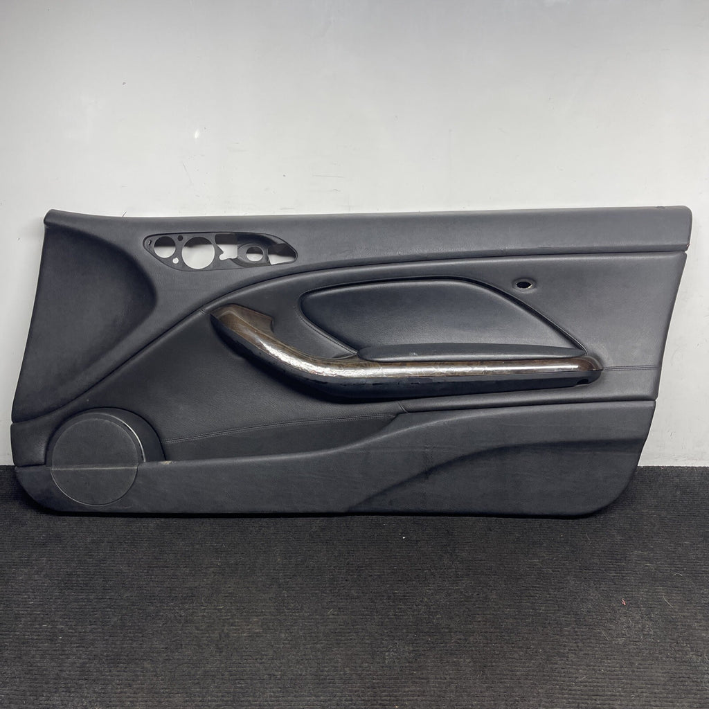 ☑️02-06 BMW E46 COUPE CONVERTIBLE PASSENGER RIGHT SIDE DOOR PANEL CARD BLACK OEM