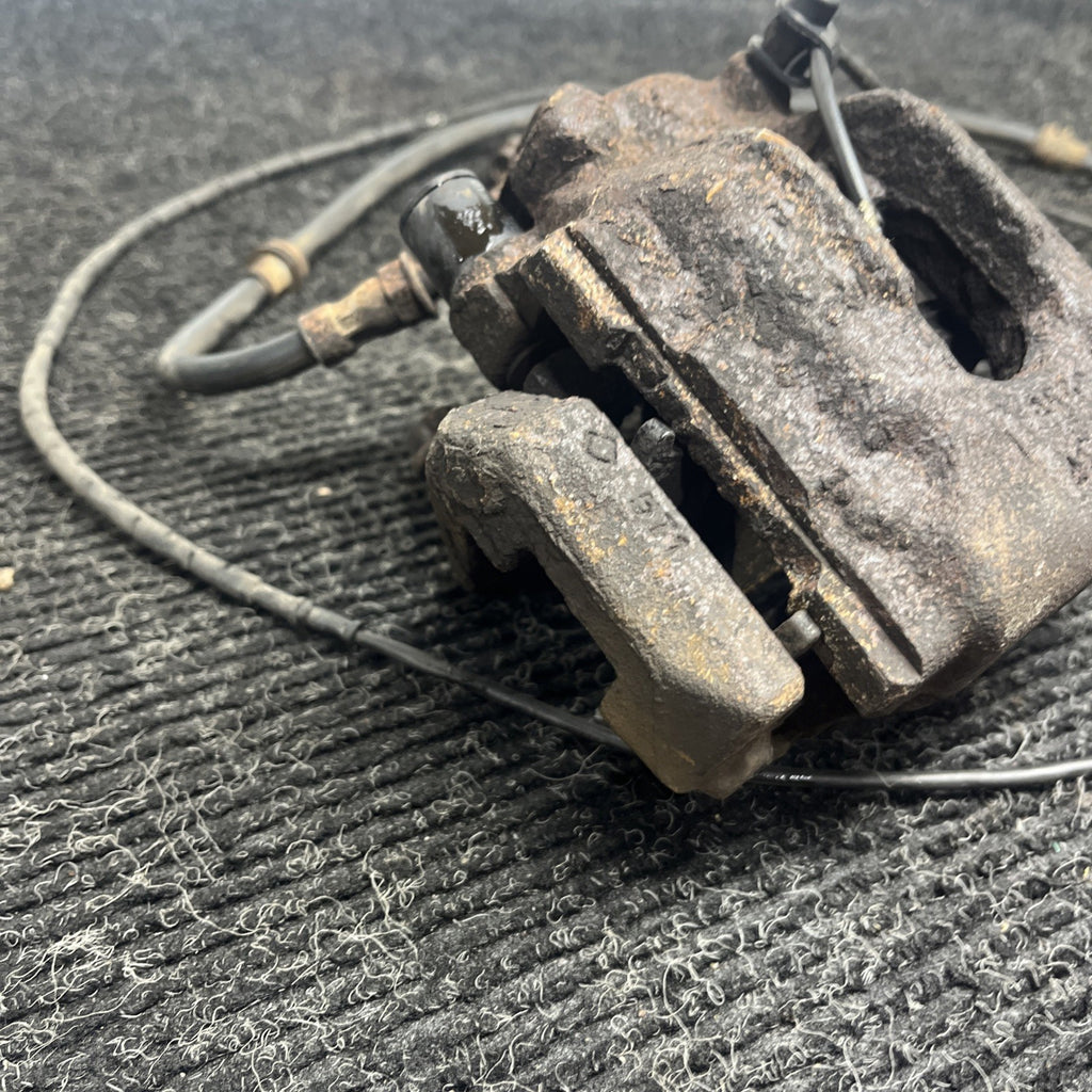 ☑️ 01-06 BMW E46 330i 330Ci RWD SET OF 2 REAR LEFT & RIGHT BRAKE CALIPER OEM