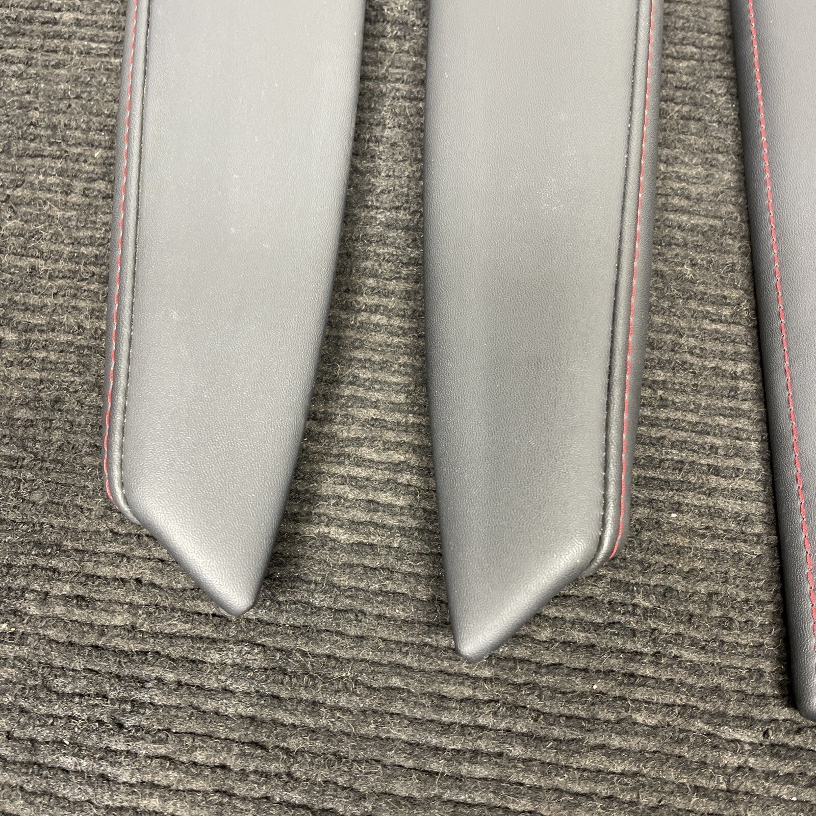 13-19 SCION FRS SUBARU BRZ 86 DOOR PANEL RED STITCHING LEATHER TRIM ARMREST SET