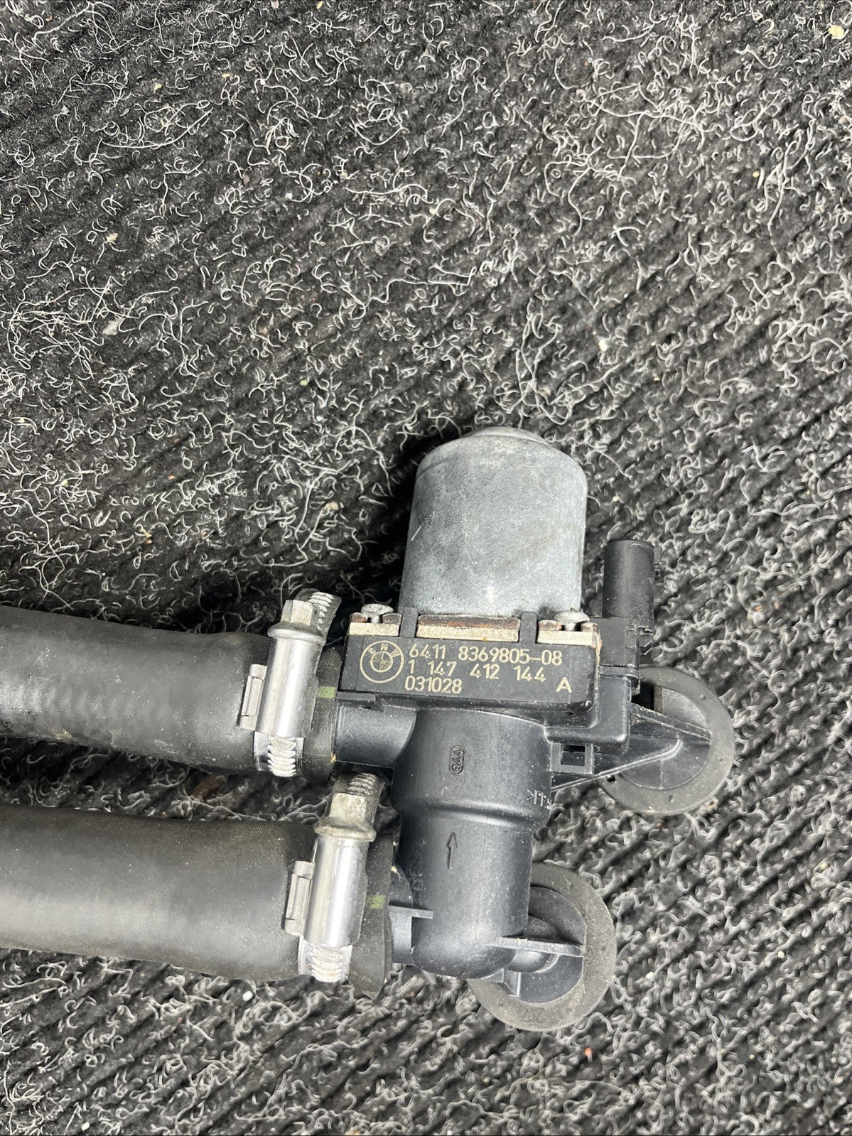 ☑️ 01-06 BMW E46 3-SERIES HEATER WATER COOLANT VALVE PUMP 8369805 OEM