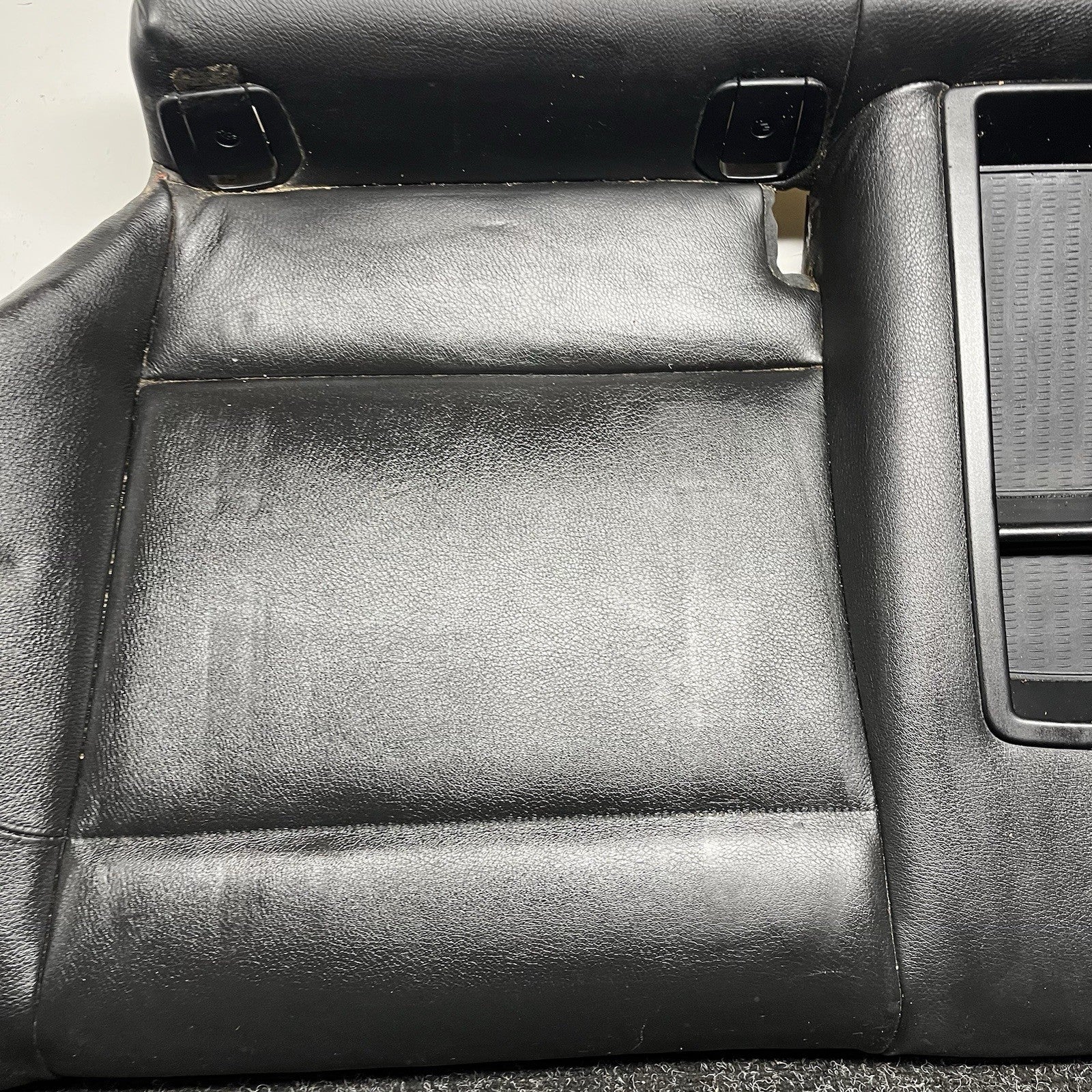 ☑️ 08-13 OEM BMW E82 E88 128 135 Rear Seat Lower Cushion Leather Boston Black