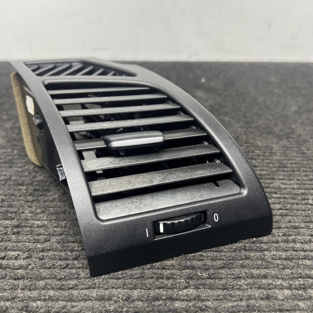 ☑️ 08-13 OEM BMW E82 E88 135 128 Coupe Dash Right Passenger Side Air Vent