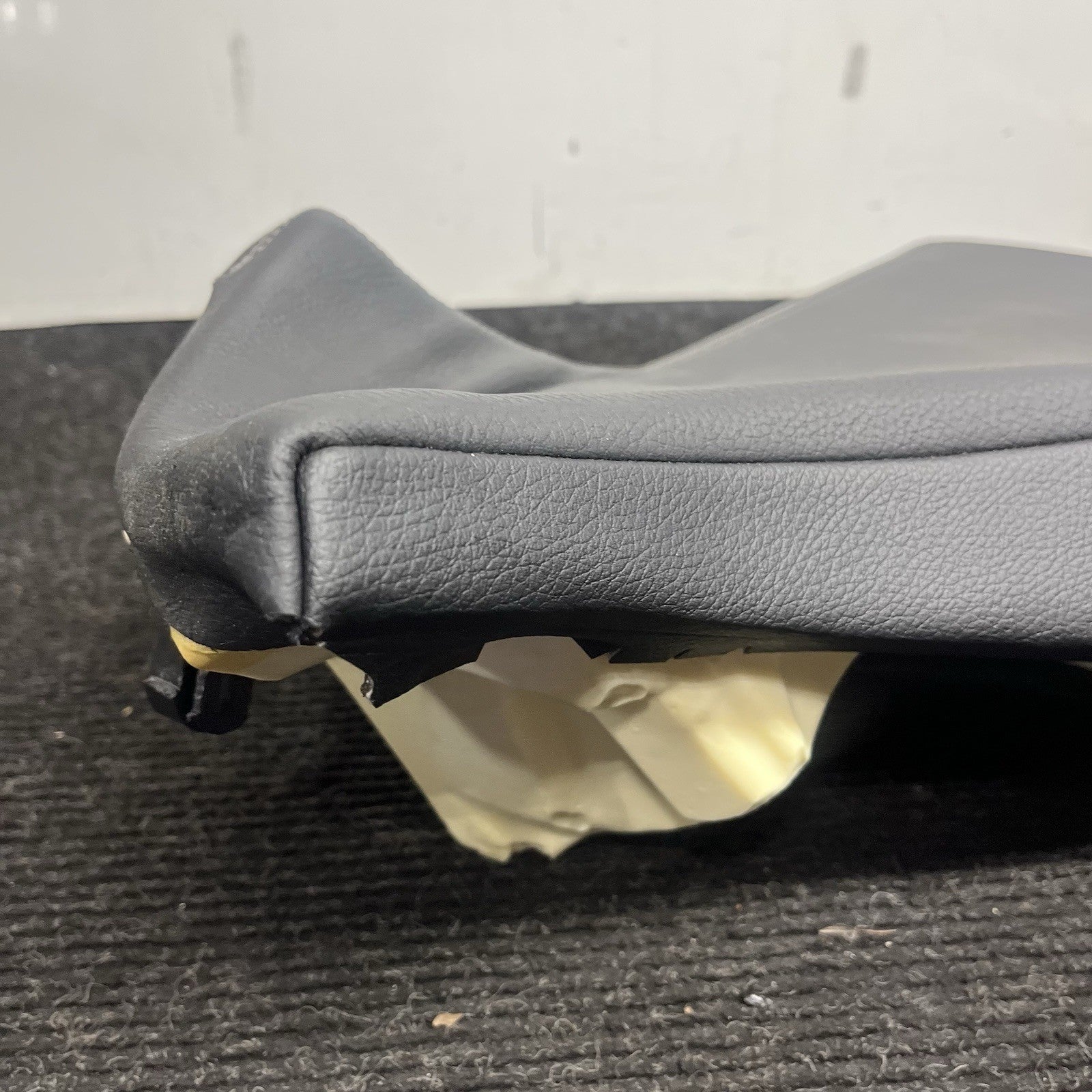 ☑️ 2015-2018 BMW 428ix F36 OEM Right Rear Seat Bolster Black Leather