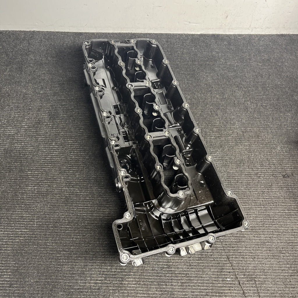 ☑️ BMW N54 3.0L Engine Only Valve Cover OEM Replacement E92 E93 X6 740 535 135