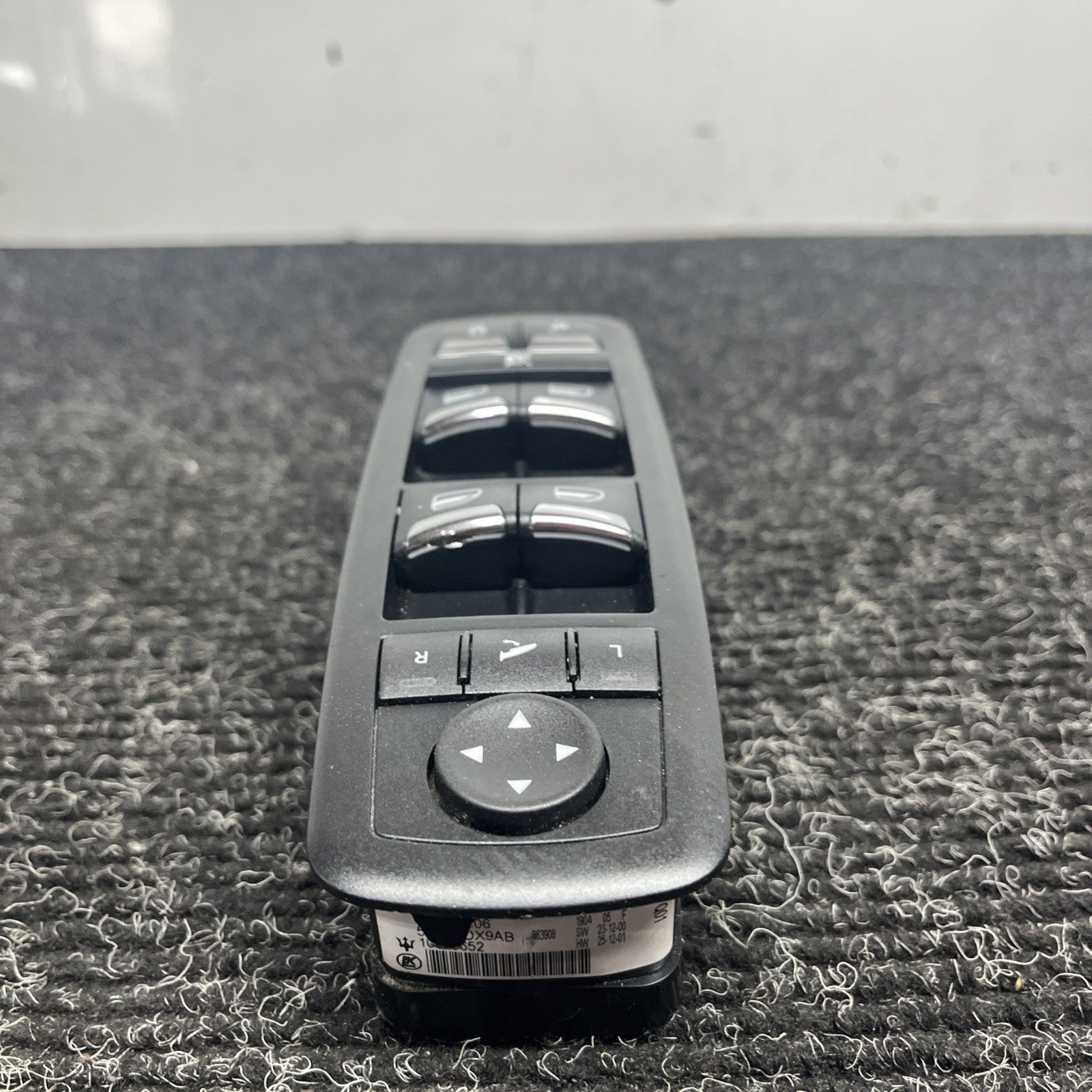 ☑️ 14-24 Maserati Ghibli Front Left Door Window Switch Control Module OEM