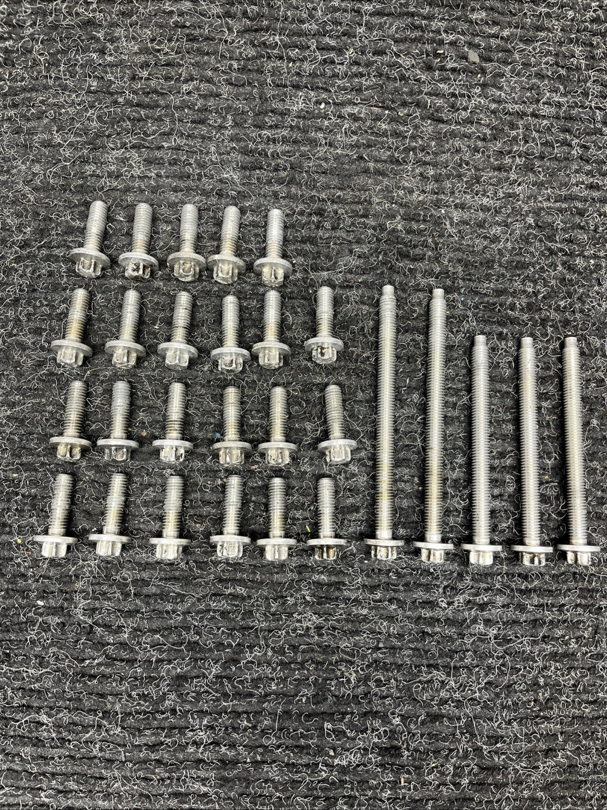 ☑️ 2007-2010 BMW 335i E90 E92 E93 E82 N54 Oil Pan Bolt  Complete Set OEM