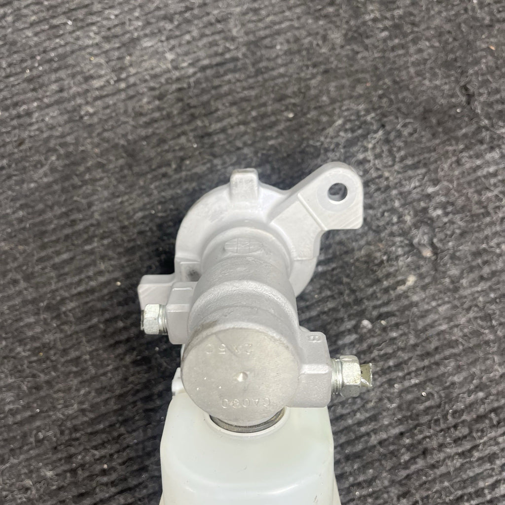 ☑️ 2015-2019 Subaru WRX Brake Master Cylinder Reservoir OEM 15-19