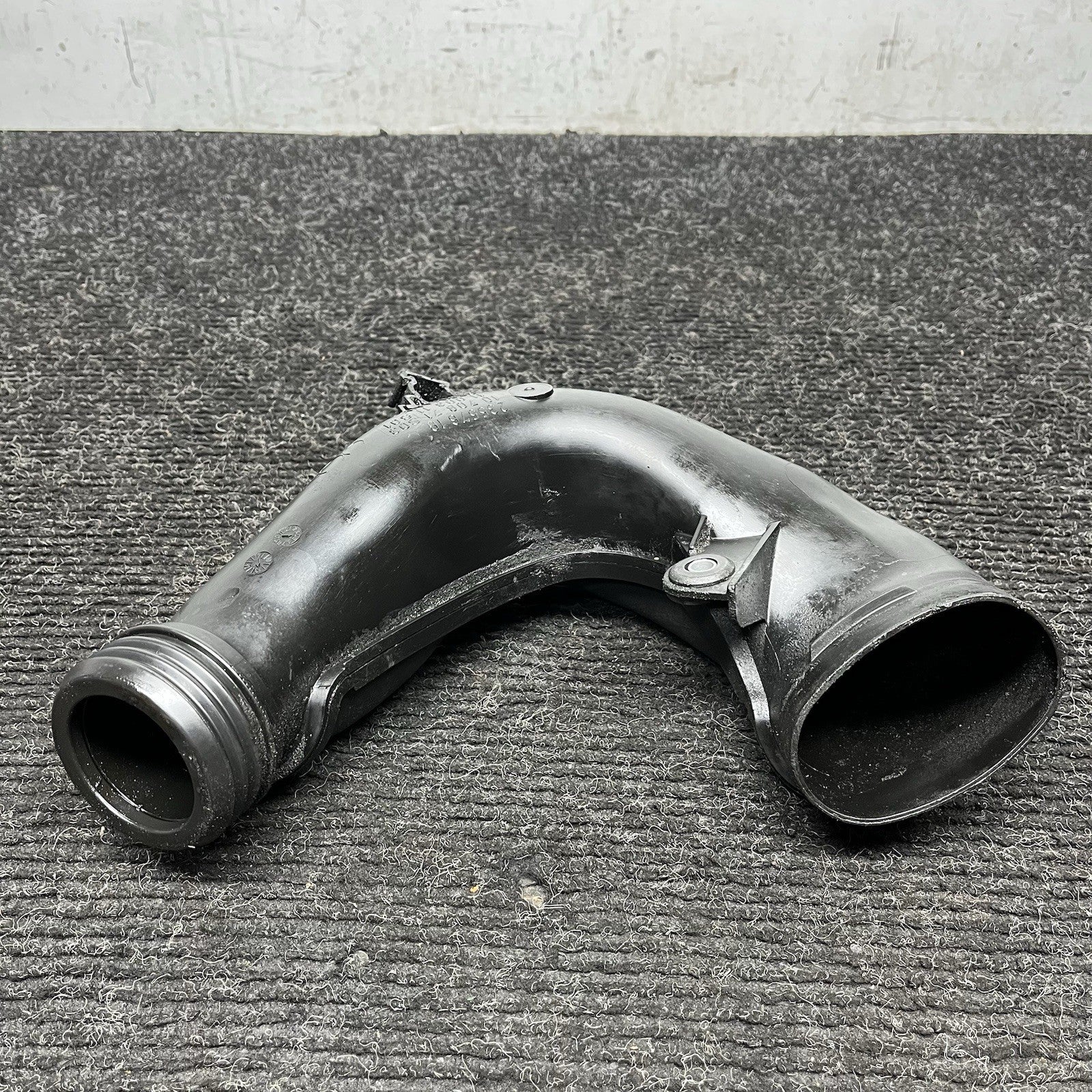☑️ 11-16 OEM BMW F07 F10 F02 535 Hybrid N55 Intercooler Hose Tube Pipe Lower