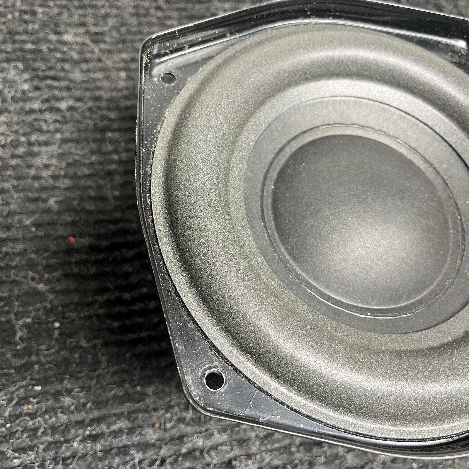 ☑️ 03-08 BMW E85 Z4 REAR LEFT OR RIGHT TOP HI-FI SUBWOOFER SPEAKER OEM