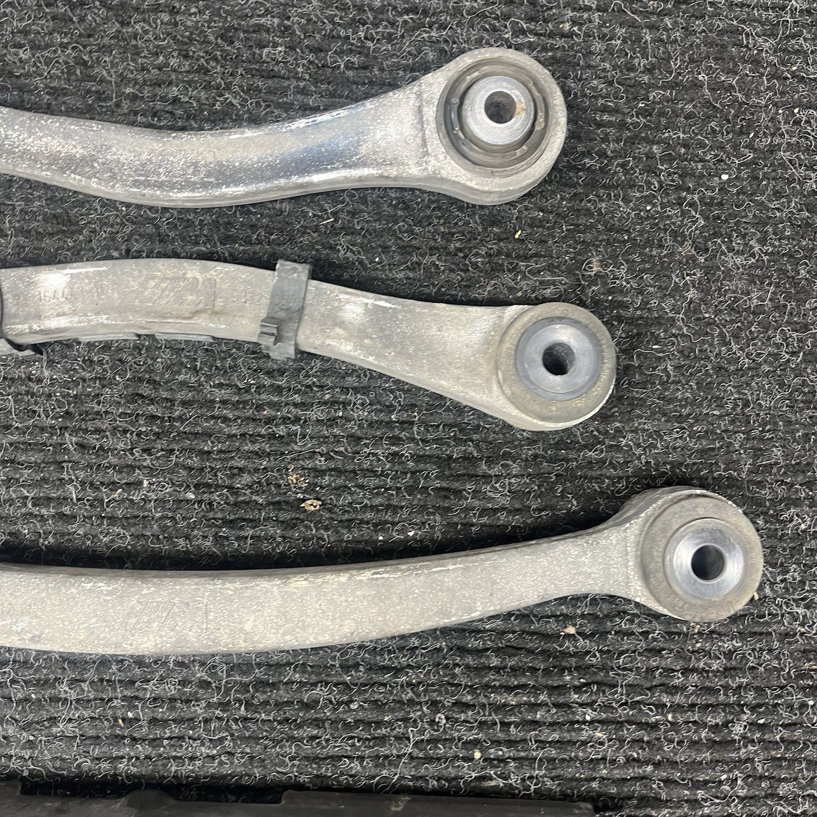 ☑️ 08-13 OEM BMW M3 E90 E92 E93 M3 Rear Left Driver Tie Rod Control Arm SET