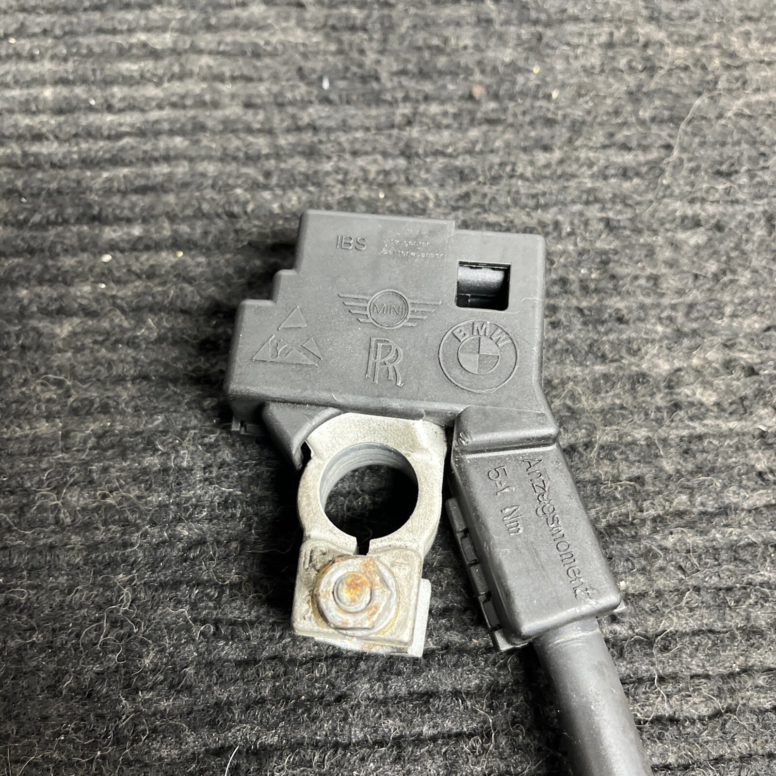 ☑️ OEM BMW F07 F10 M5 F13 F06 M6 F01 F02 Negative Cable Terminal IBS Sensor