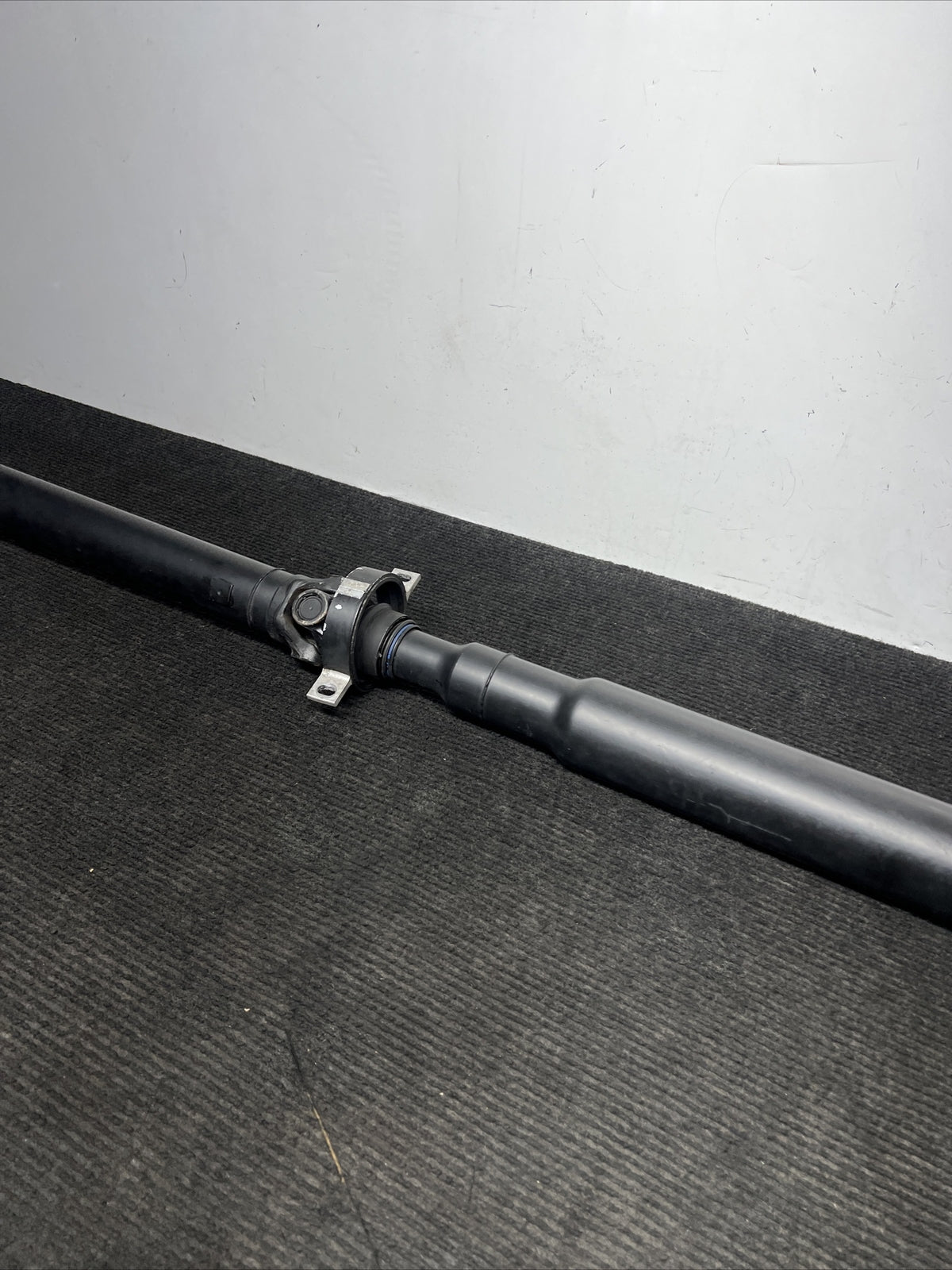 ☑️ 11-13 BMW F10 535i DRIVESHAFT MANUAL RWD N55 Miles DRIVE SHAFT 7563134