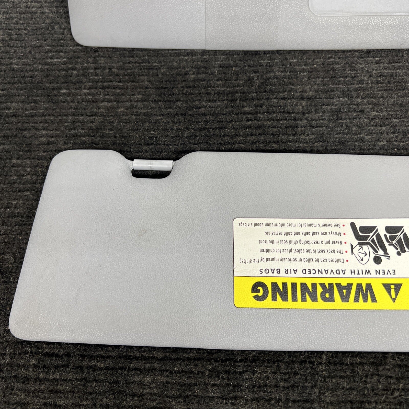 ☑️ BMW E82 128 135 Left Driver Upper Sun Shade Visor Blind Trim Set Cover Oem