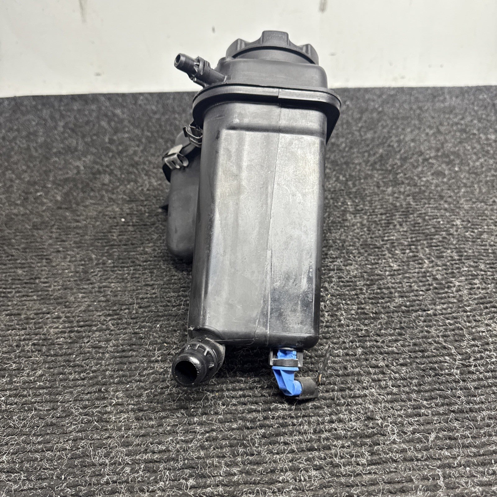 ☑️ 06-13 BMW E82 E88 E90 E92 E93 Radiator Expansion Tank Coolant Reservoir OEM