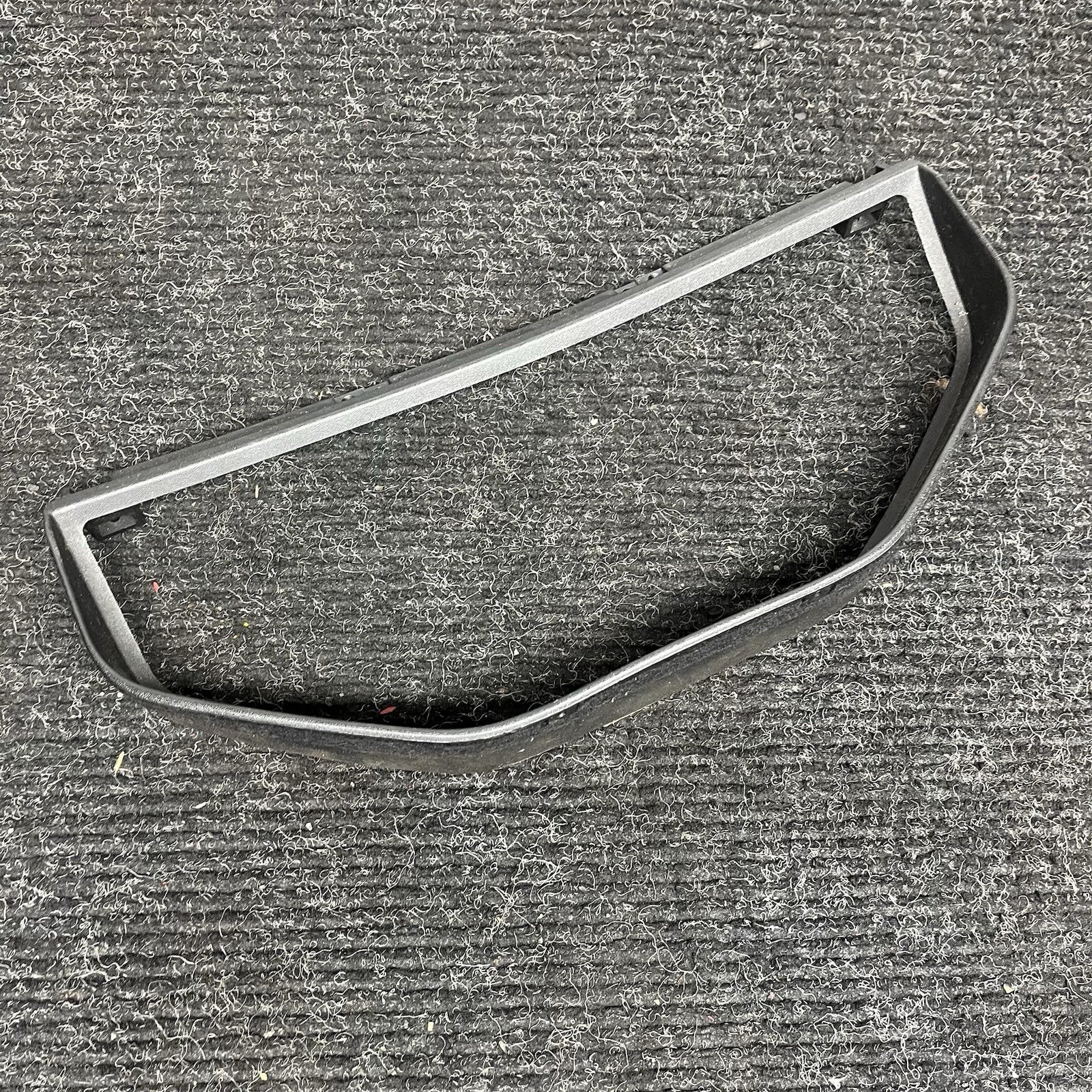 ☑️ 1984-93 BMW 318i OEM Instrument Gauge Cluster Trim Insert Cover Black 1368872