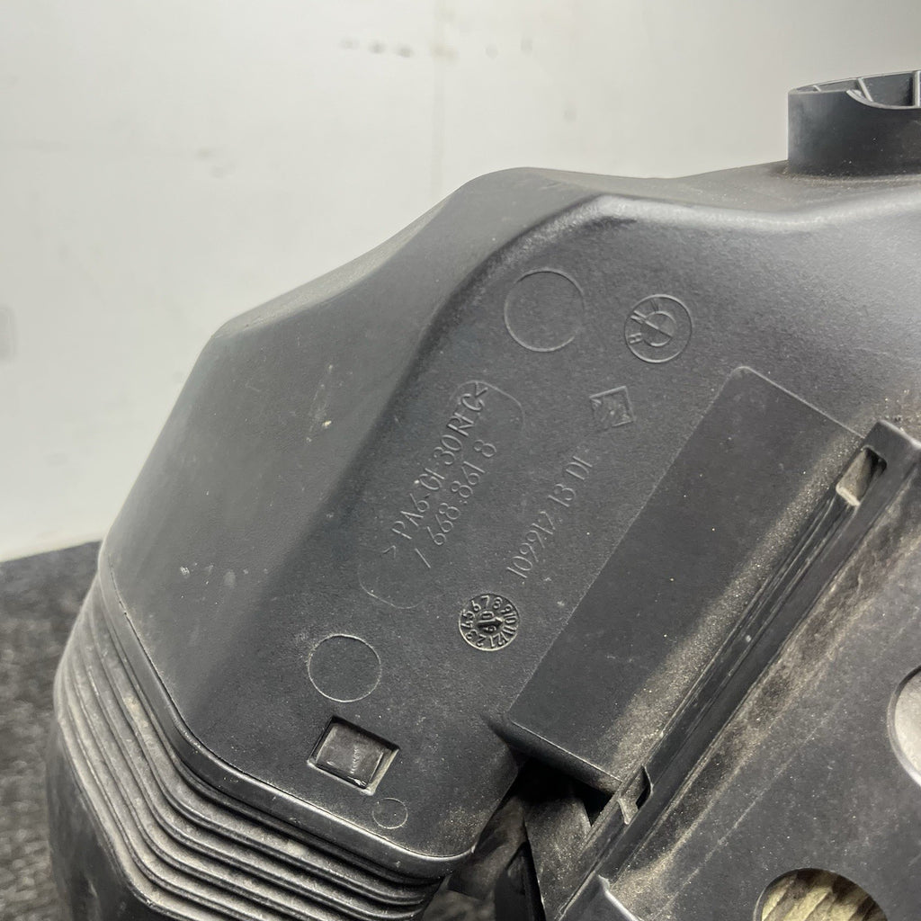 ☑️ 09-11 OEM BMW E90 335d M57 Diesel Engine Air Filter Housing Intake Silencer