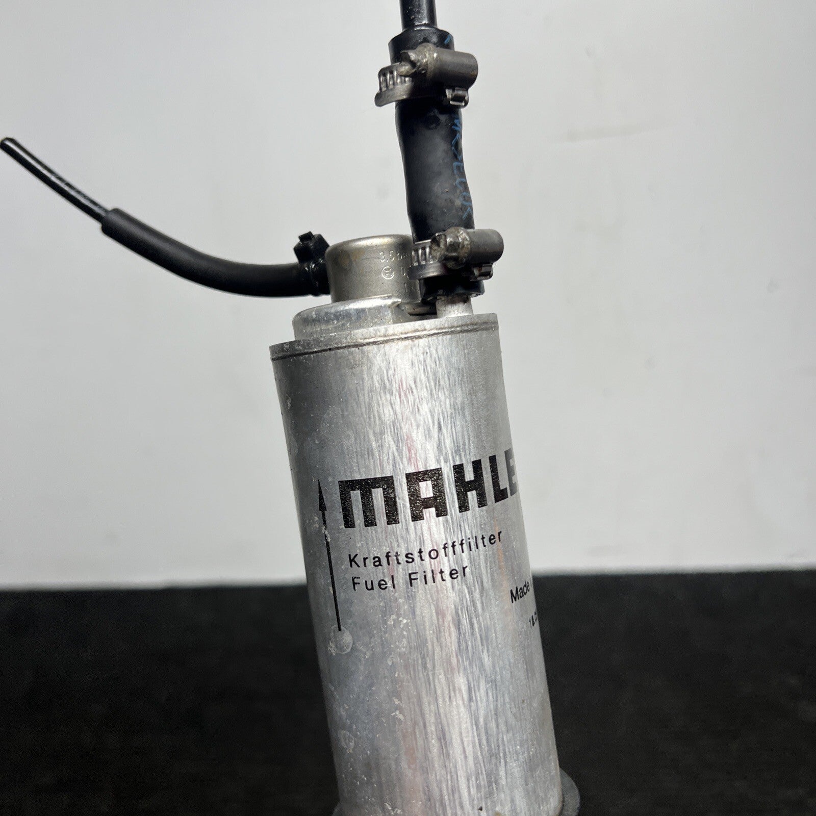☑️ 01-06 OEM BMW E46 ZHP 3.2L M54 FUEL FILTER & PRESSURE REGULATOR 028160597