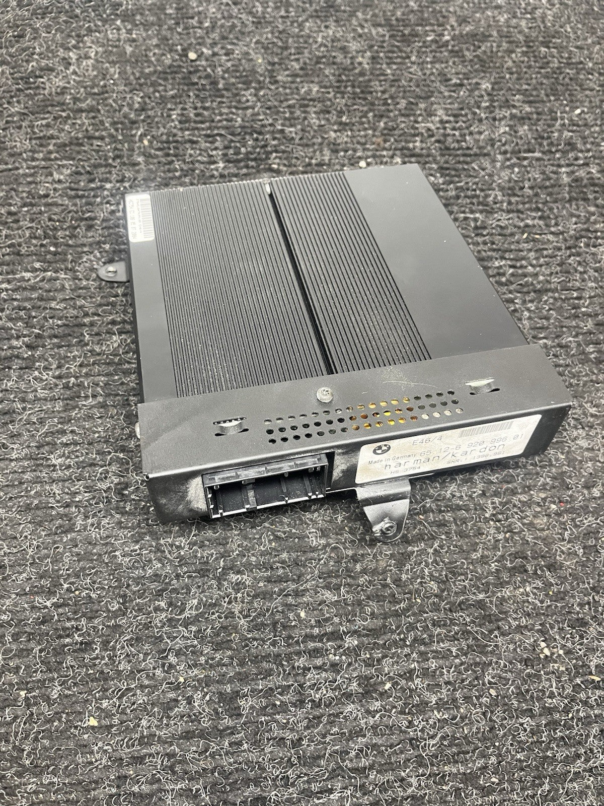 ☑️ 2000-2006 BMW 3 E46 Convert AMPLIFIER HIFI AUDIO AMP HARMAN KARDON 8380068