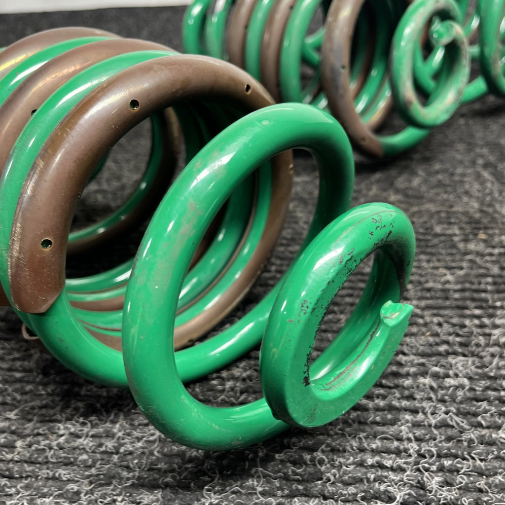 ☑️ 04 Audi S4 Tein Spring Coils SPR01-01135 R-P1 J01-0U0 TJ4