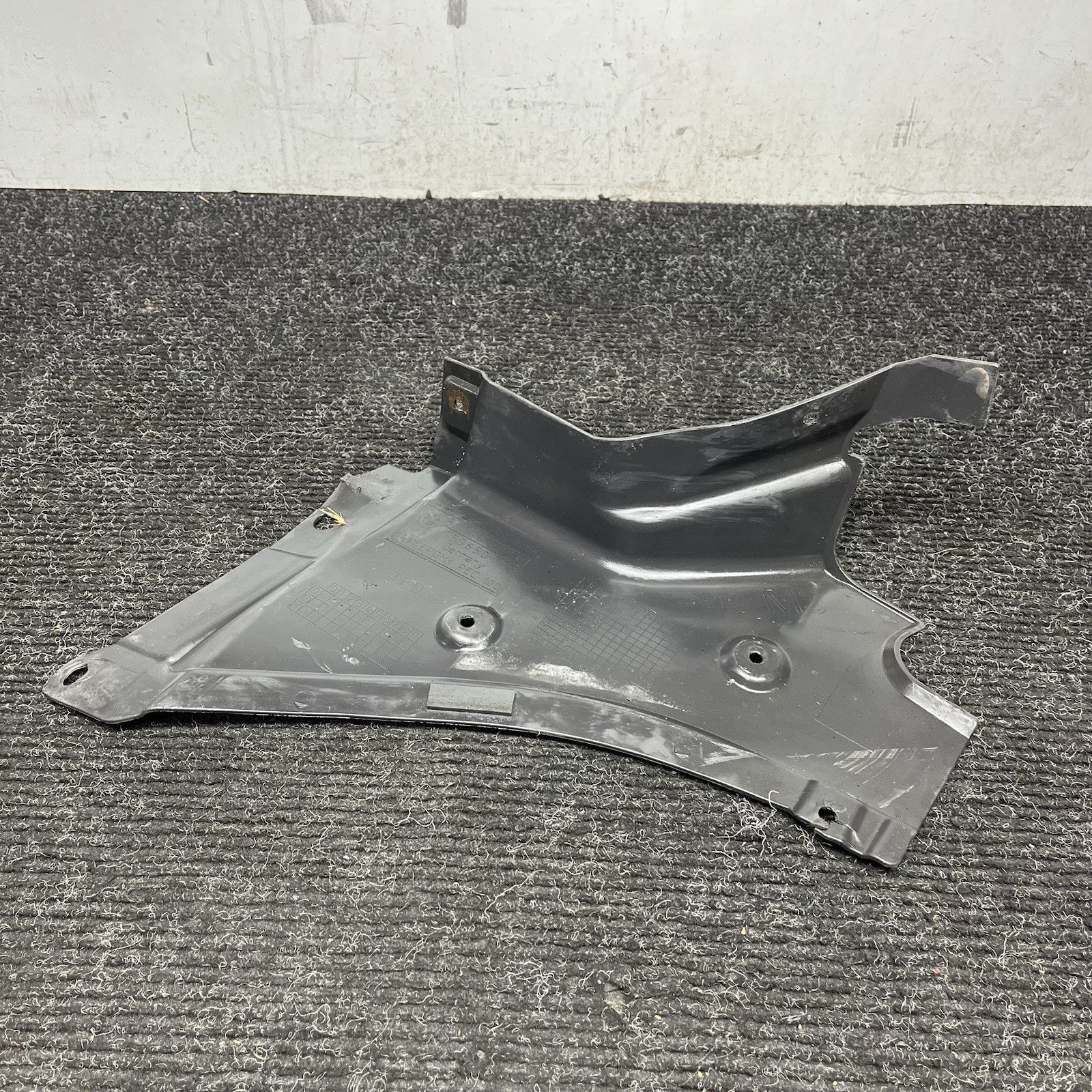 ☑️ 08-13 OEM BMW E92 E93 M3 Front Left Driver Lower Arch Liner Trim Cover Panel