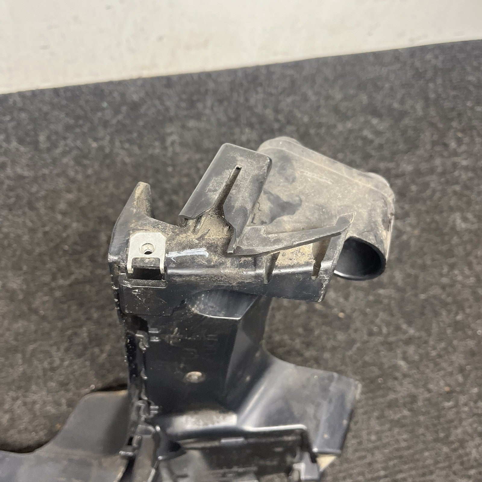 ☑️ REAR RIGHT INNER BUMPER MOUNT SUPPORT BRACKET OEM 2014-2018 BMW X5 F15