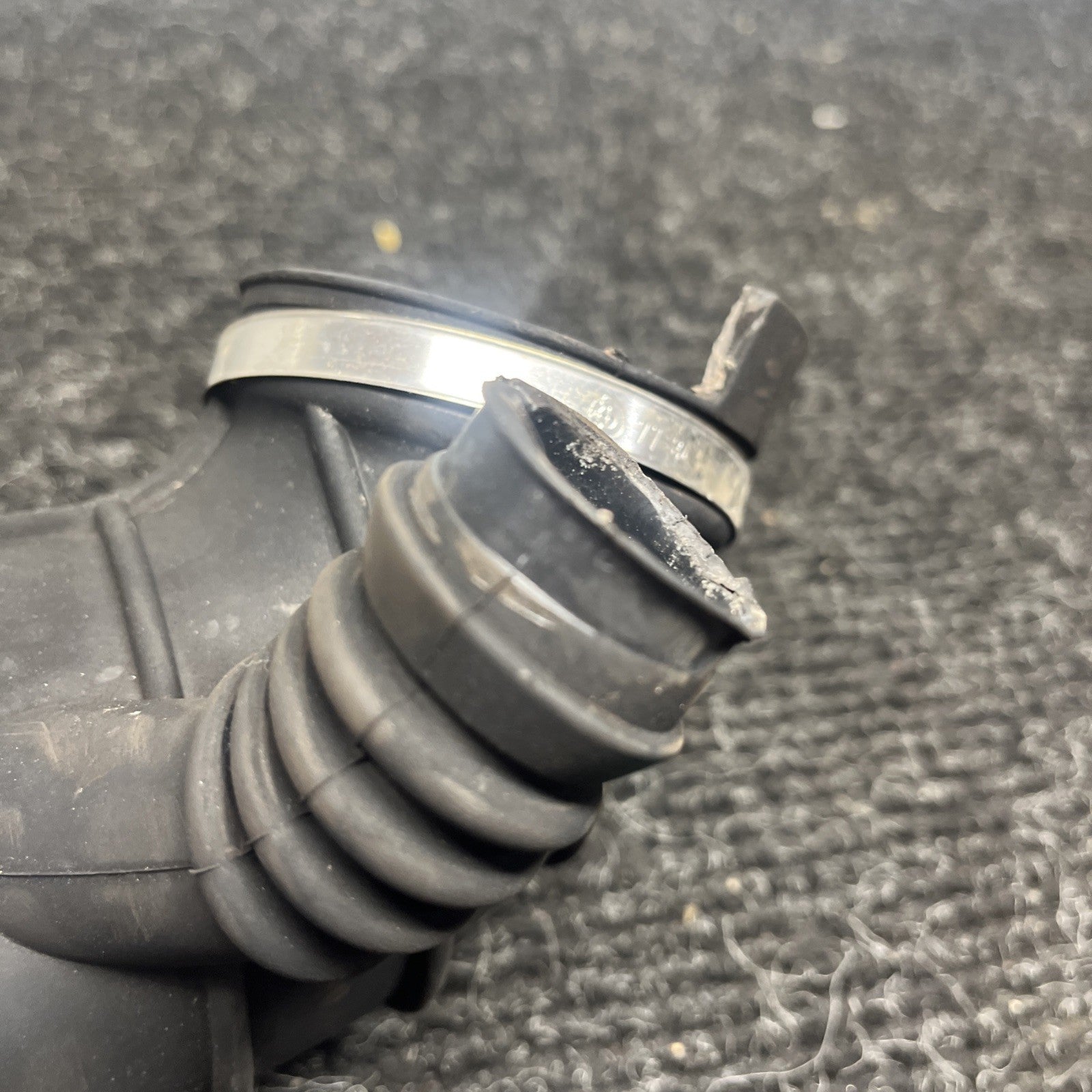 ☑️ BMW E36 Z3 3.0L E46 325I 330I M54 Air Intake Boot Hose Throttle Body OEM