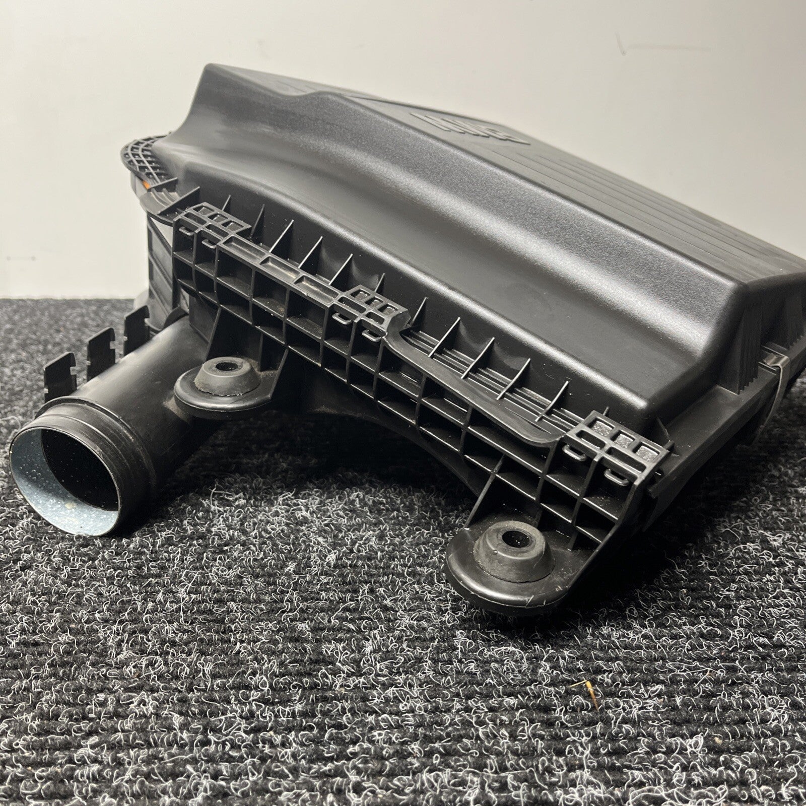 ☑️ 07-13 OEM BMW E82 E88 E90 E92 E93 335 N54 AirBox Air Box Filter Housing
