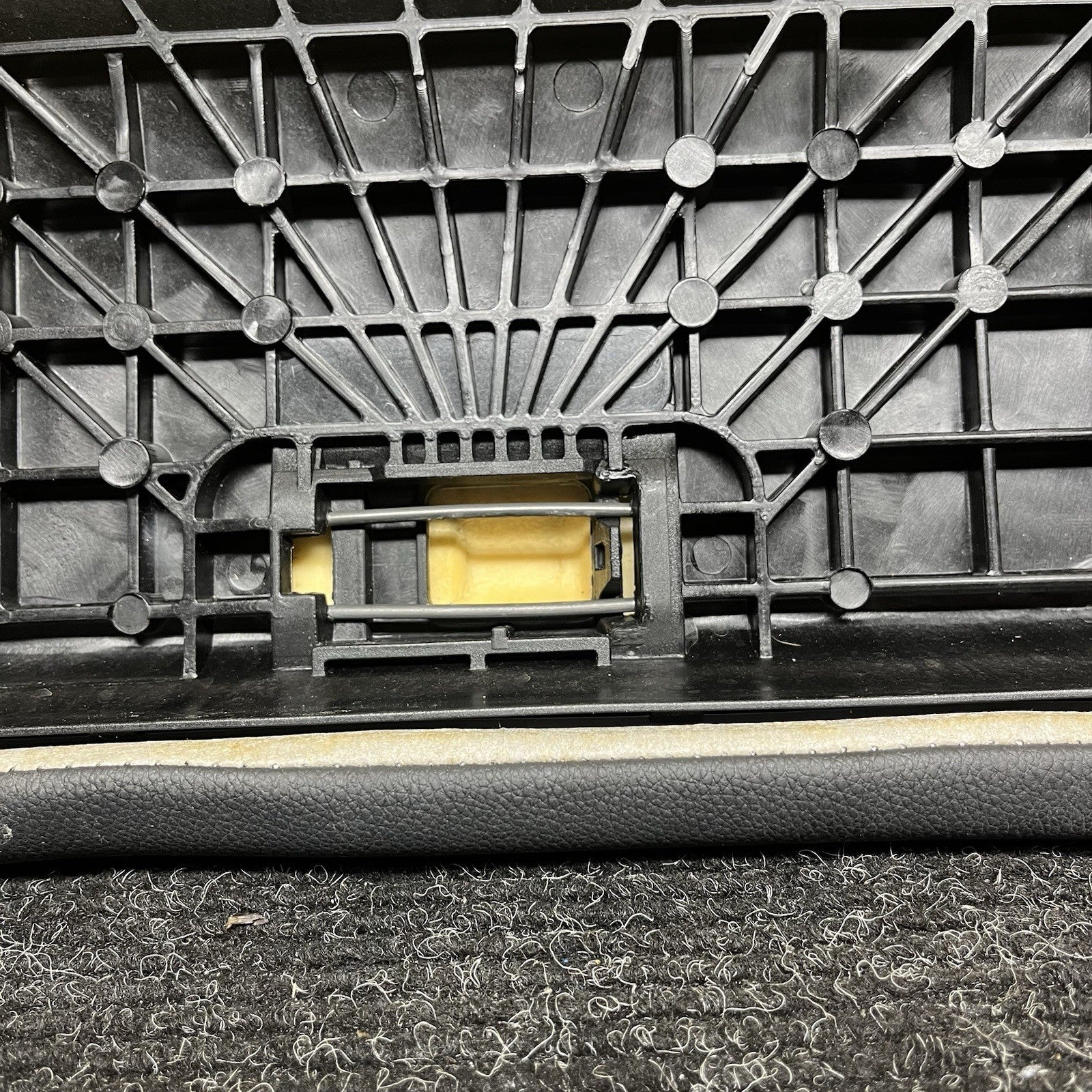 ☑️ 06-12 BMW E90 E91 335i 328i SEDAN WAGON LOWER BOTTOM SEAT BENCH CUSHION OEM