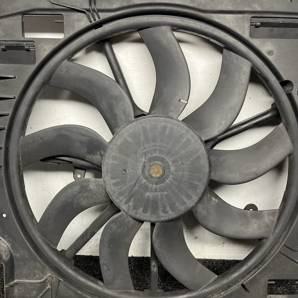 ☑️ 09-13 BMW E70 X5 3.0L DIESEL M57 RADIATOR COOLING FAN ASSEMBLY OEM