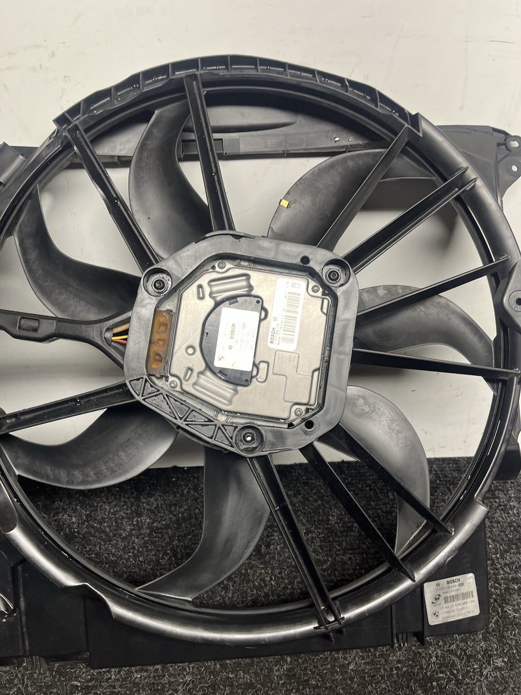 ☑️ 07-13 OEM BMW E88 E90 E92 N54 N55 Engine Radiator Cooling Auxiliary Fan 600W
