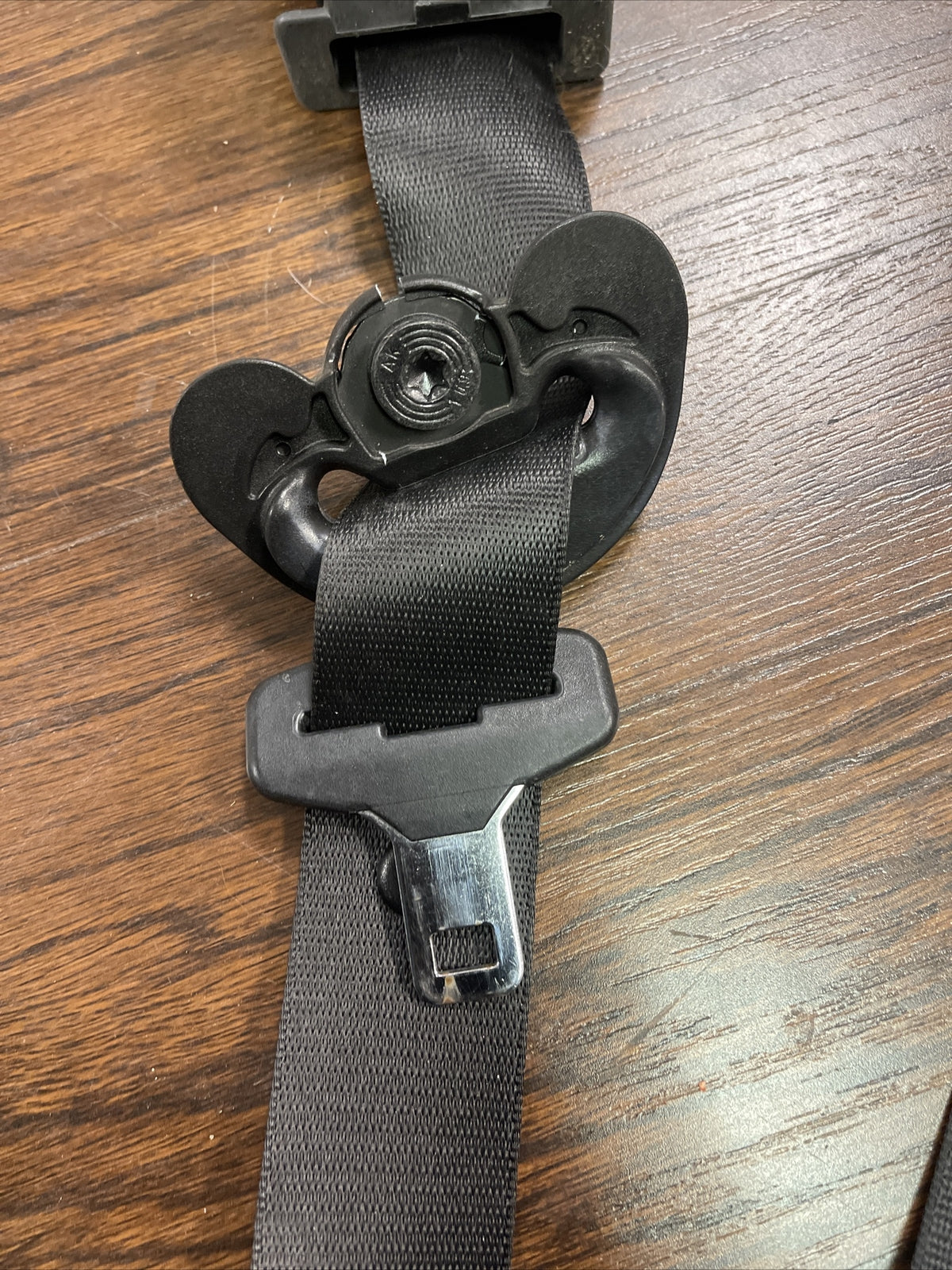 BMW 07-13 E92 M3 COUPE FRONT RIGHT PASSENGER SIDE SEAT BELT BUCKLE BLACK OEM