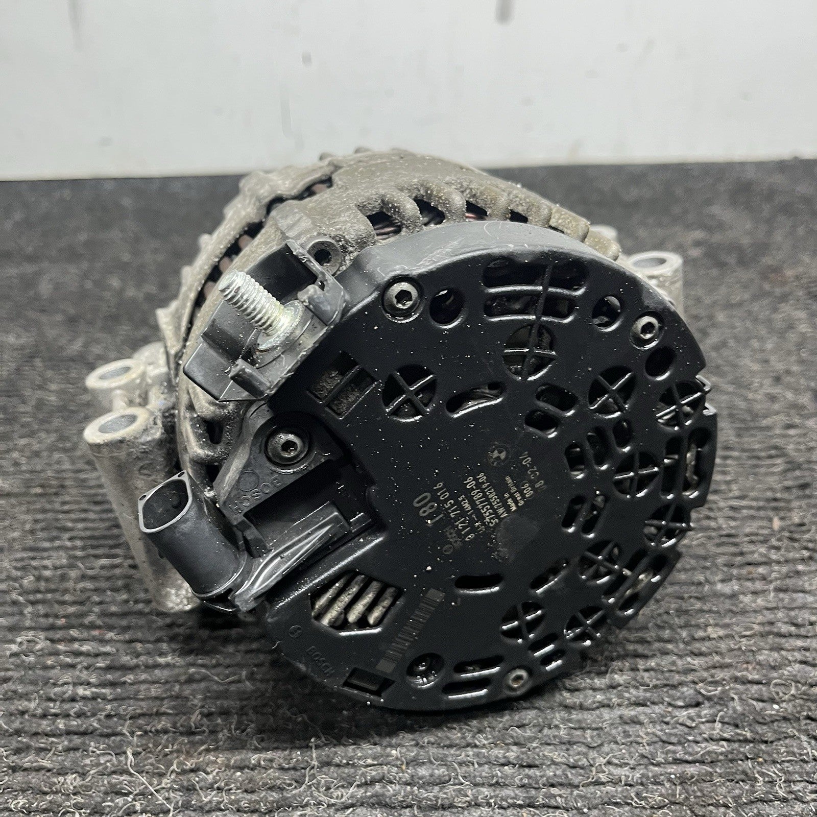 ☑️ BMW E82 E88 E90 E92 E93 335 N54 Charging Alternator Generator 180A BOSCH