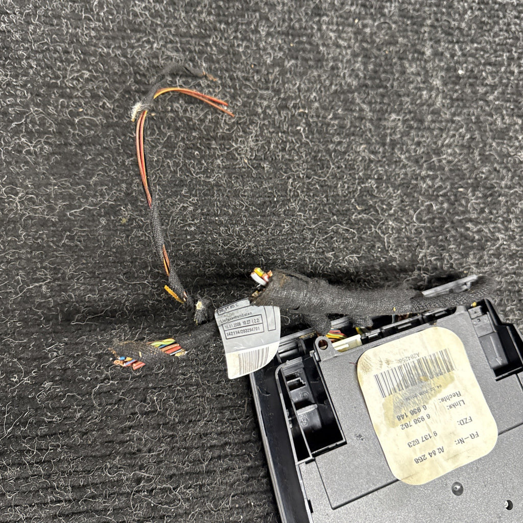 ☑️ 06-13 BMW E90 E92 328I 330I 335I Front Reading Dome Light Switch Panel OEM