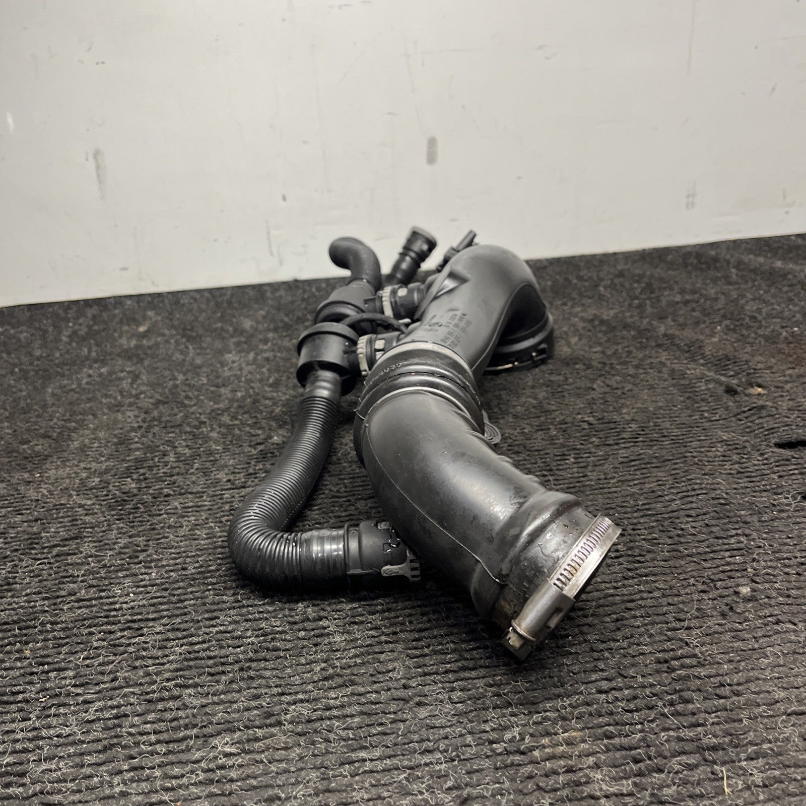 ☑️ BMW E90 E92 E93 E88 E82 N54 335iX 335i 135i Charge Air Induction Tract Pipe