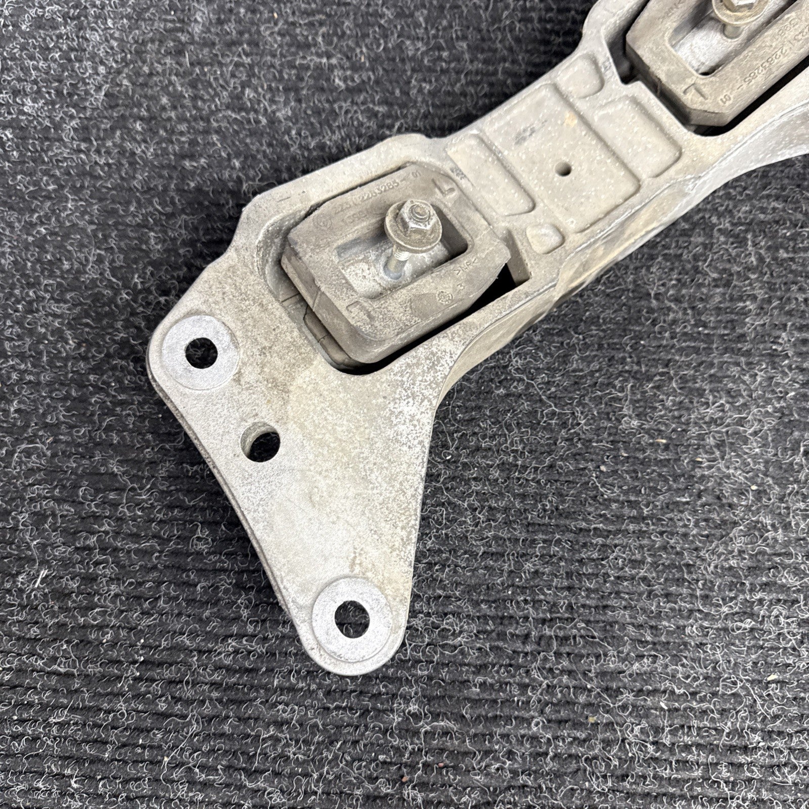 ☑️ DCT Transmission Gearbox Support Bracket 08-13 BMW E90 E92 E93 E9x M3