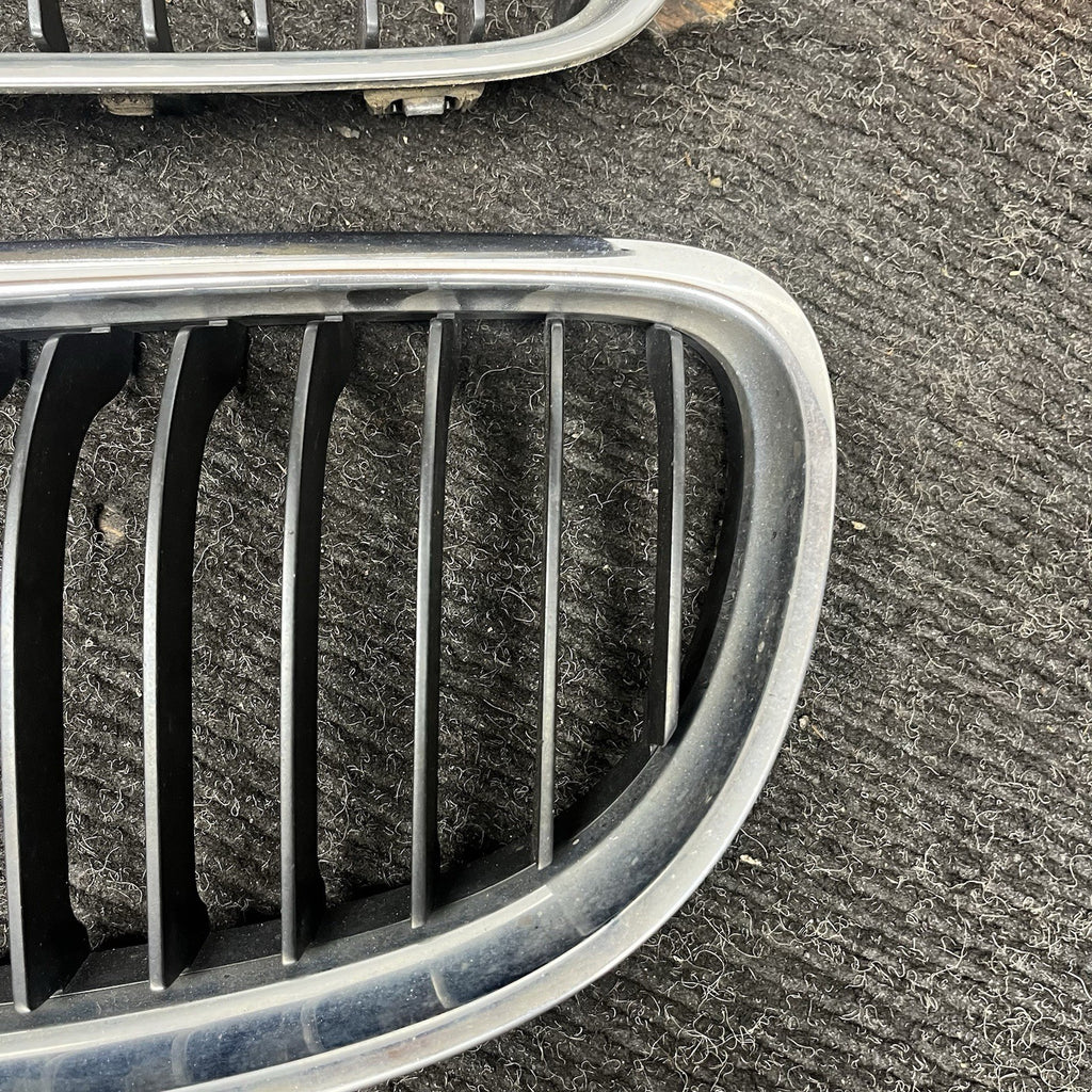 ☑️ BMW 3 Series E90 E91 Front Bumper Grill Pair Kidney 7201967 7201968 GENUINE