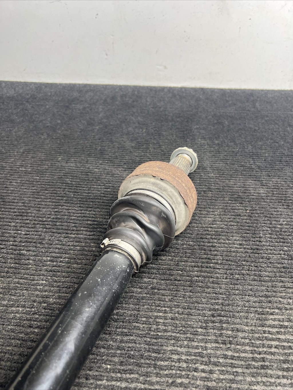 ☑️ 07-13 OEM BMW E82 E90 E92 DCT / MT Rear Left Axle Output Half Shaft Assembly