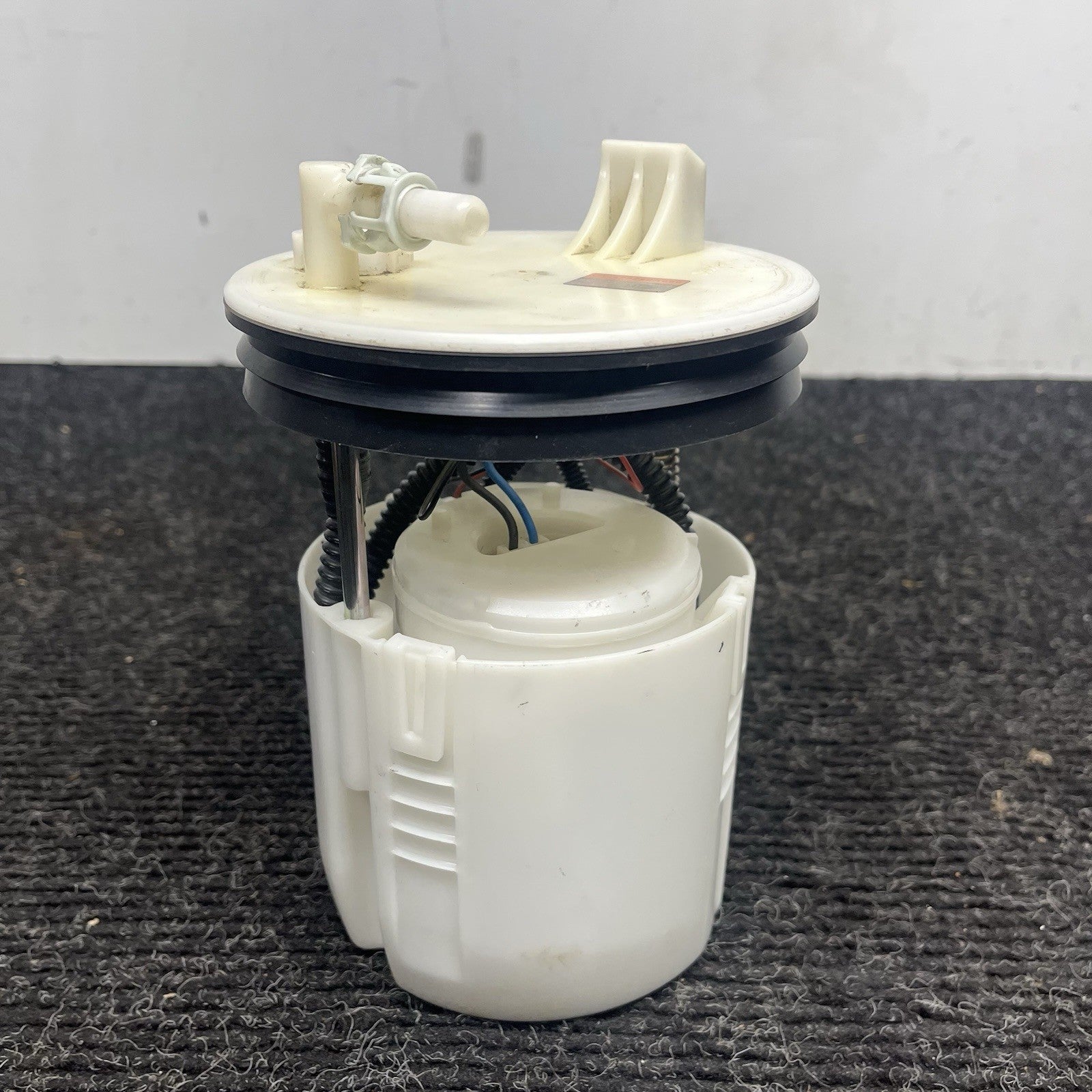 Fuel Pump Assembly Tank Mounted Fits 13-20 BR-Z OEM